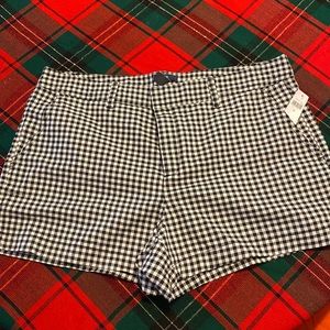 Gap shorts